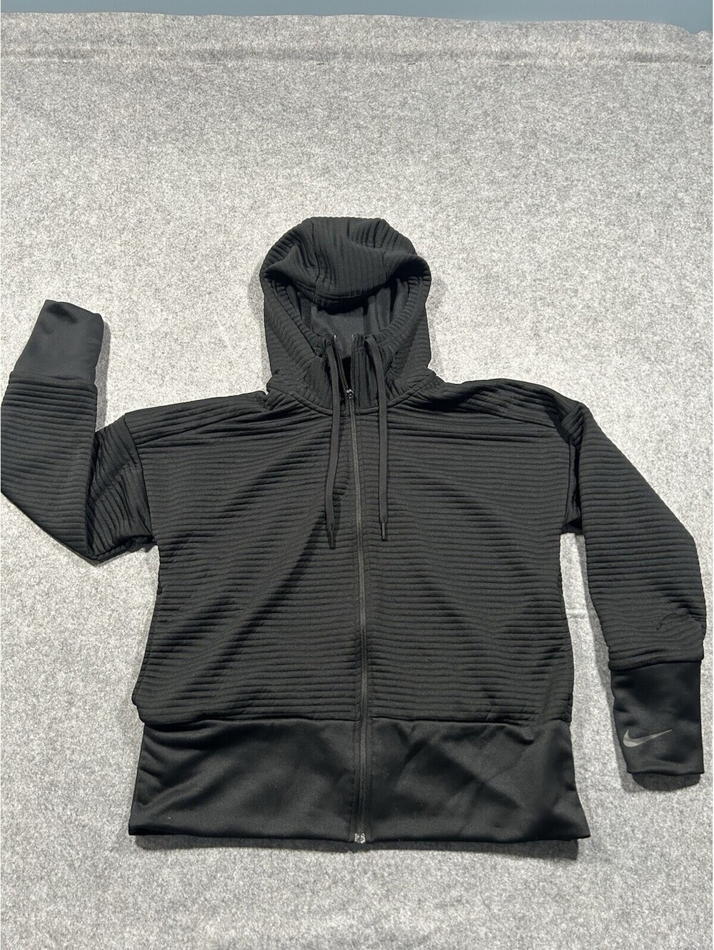 Women’s XS Black Nike Hoodie 1/4 Zip